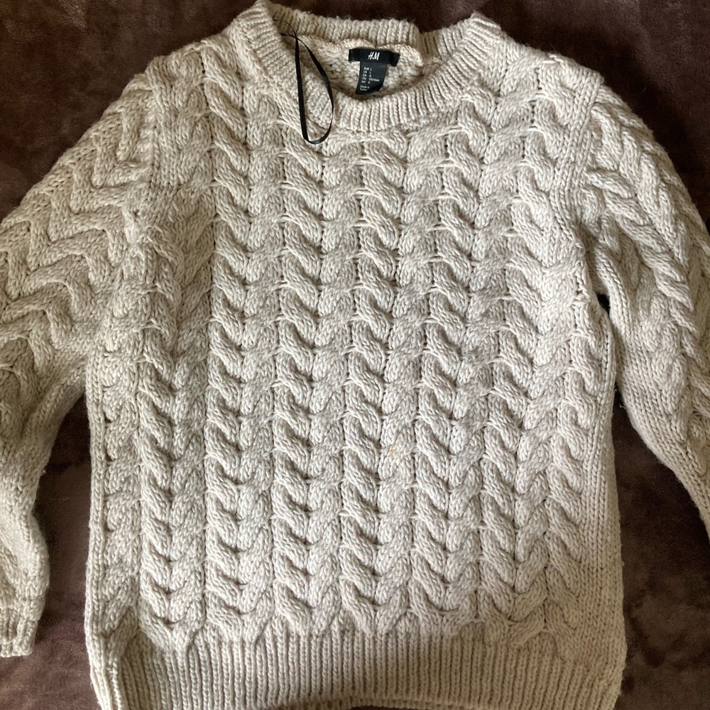 H&M Beige Knit Sweater